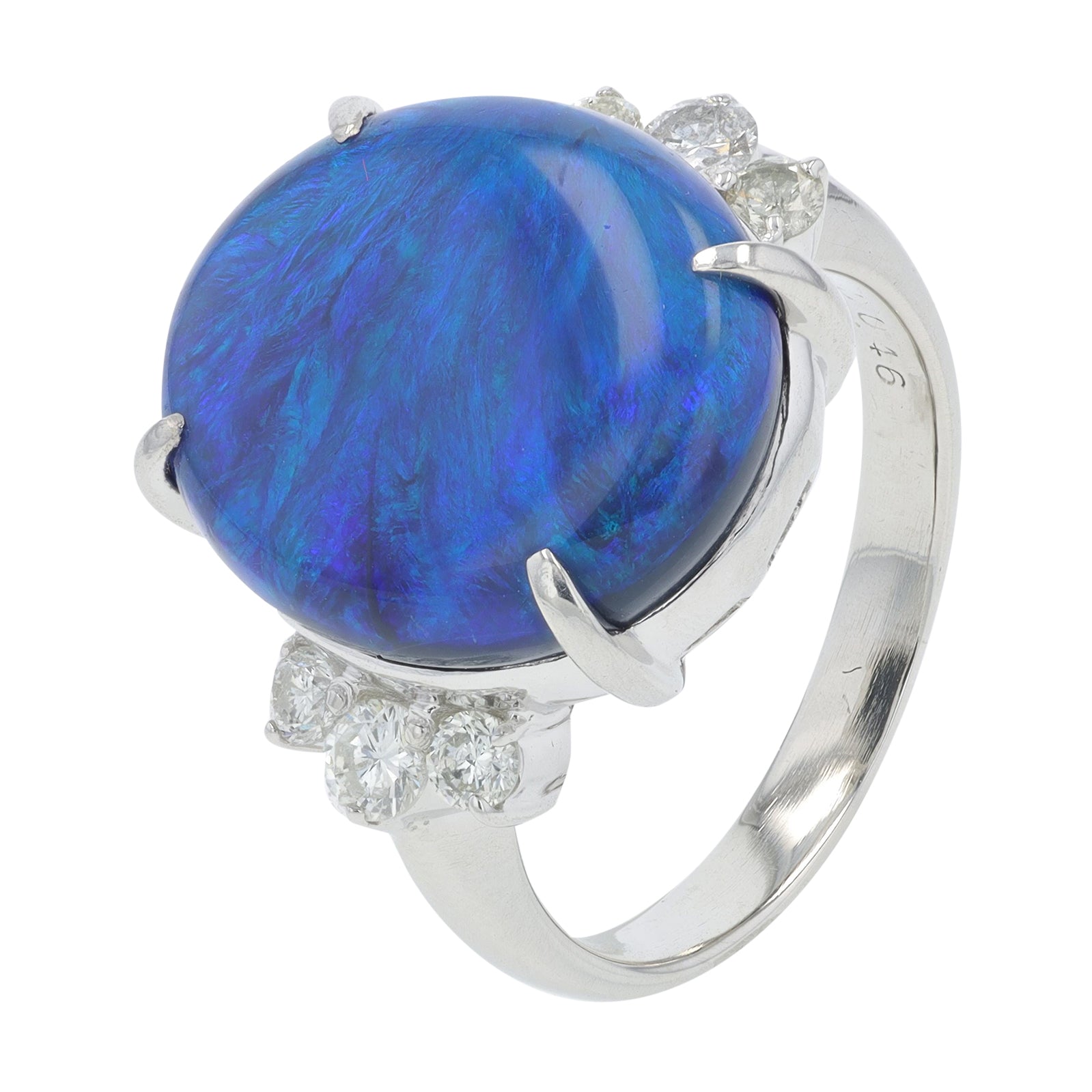 PT900 9.924 CT Black Opal Center Ring