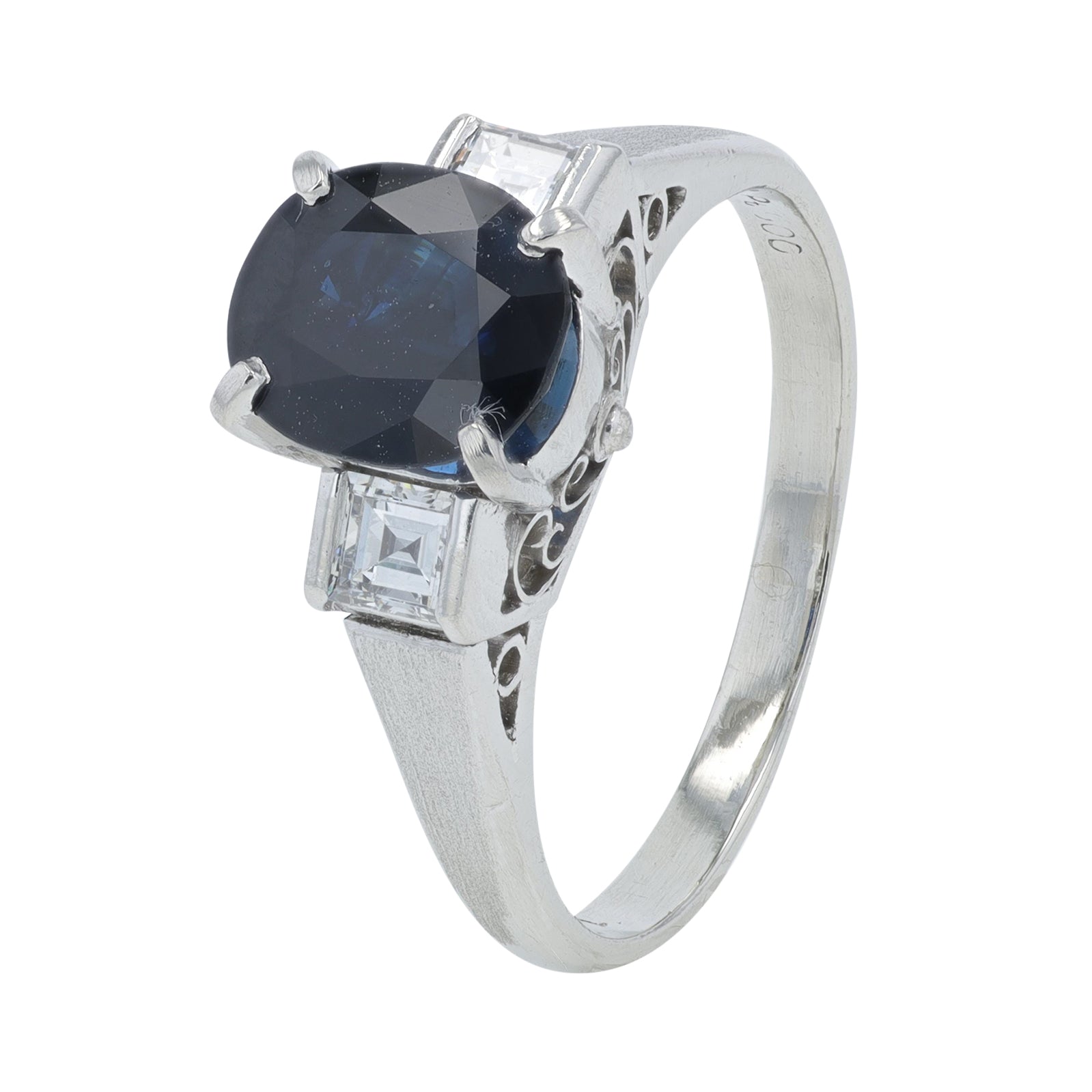 PT900 1.93 CTW Sapphire Ring