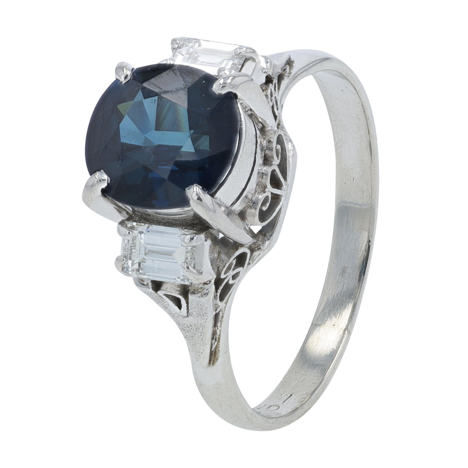 PT900 2.12 CTW Sapphire Ring