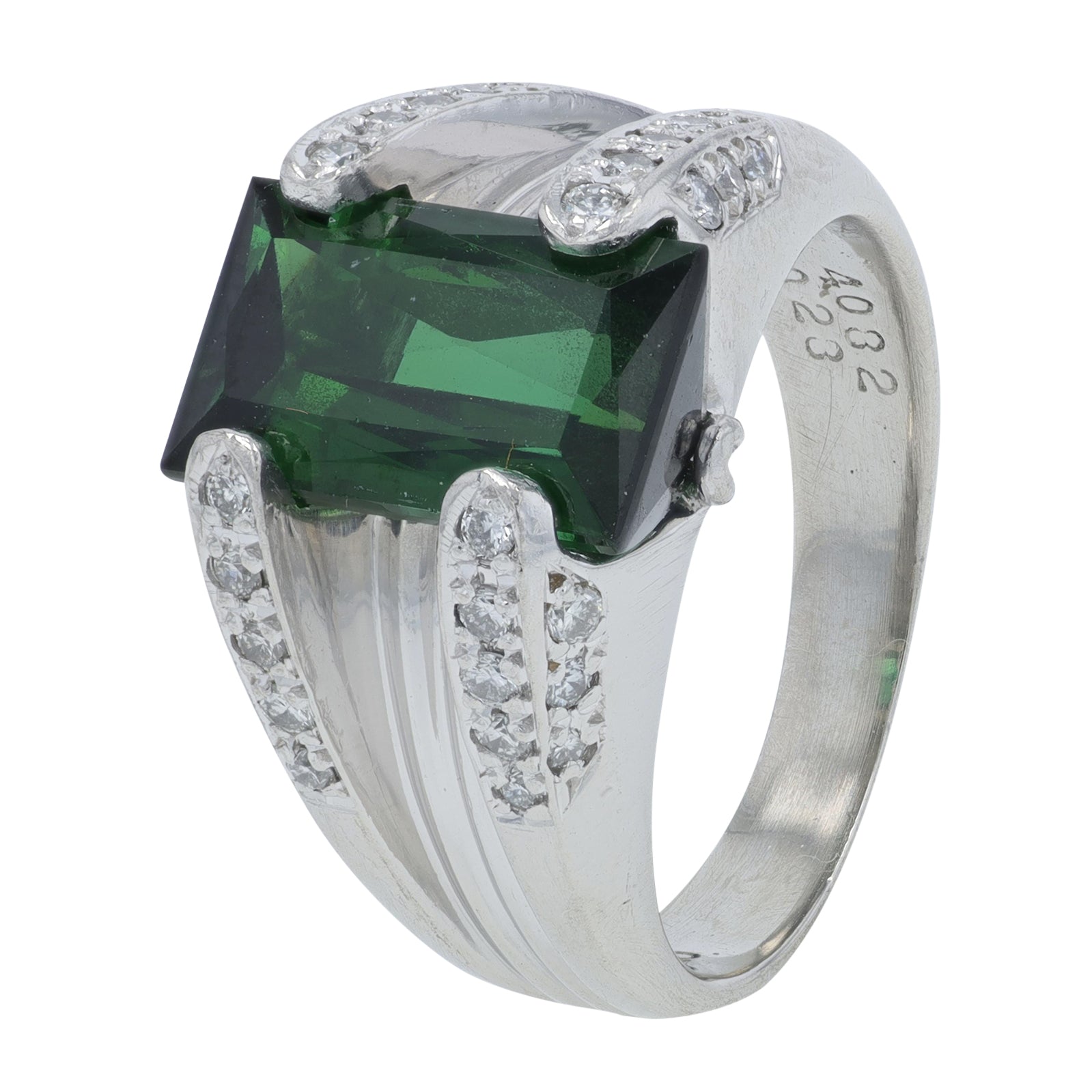 PT900 4.032 CT Green Tourmaline Ring
