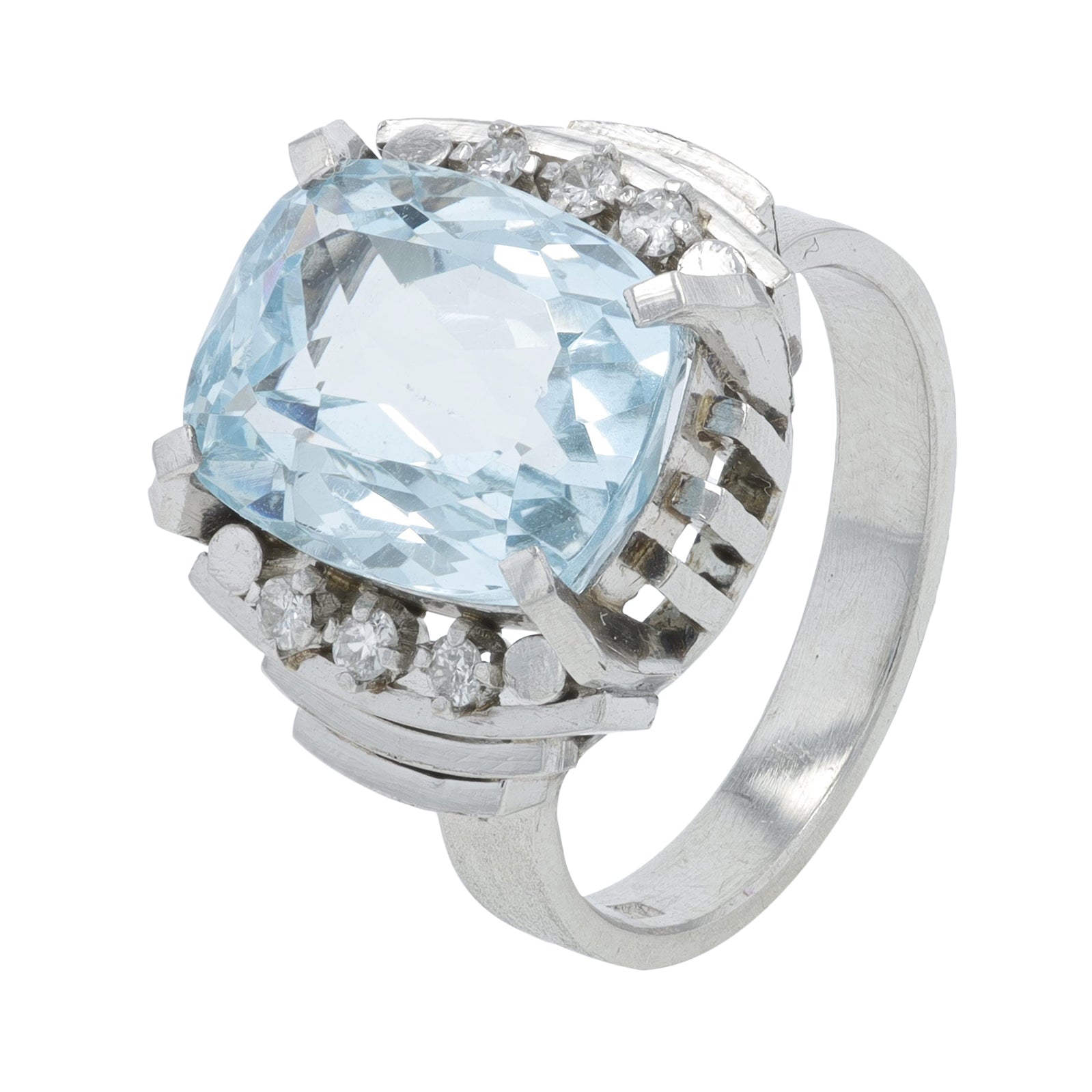 PT900 4.42 CT Aquamarine Ring