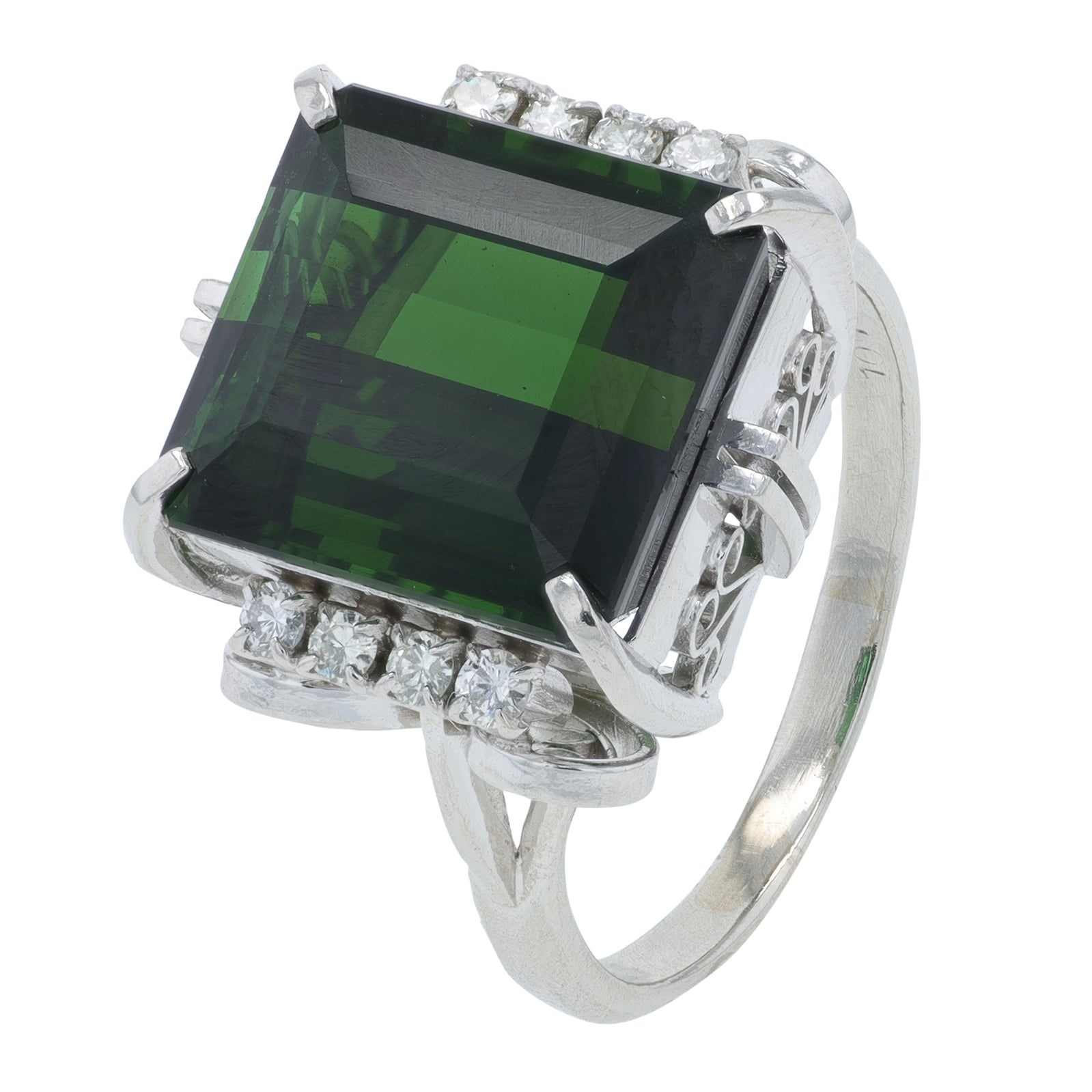 PT900 10.11 CT Green Tourmaline Ring