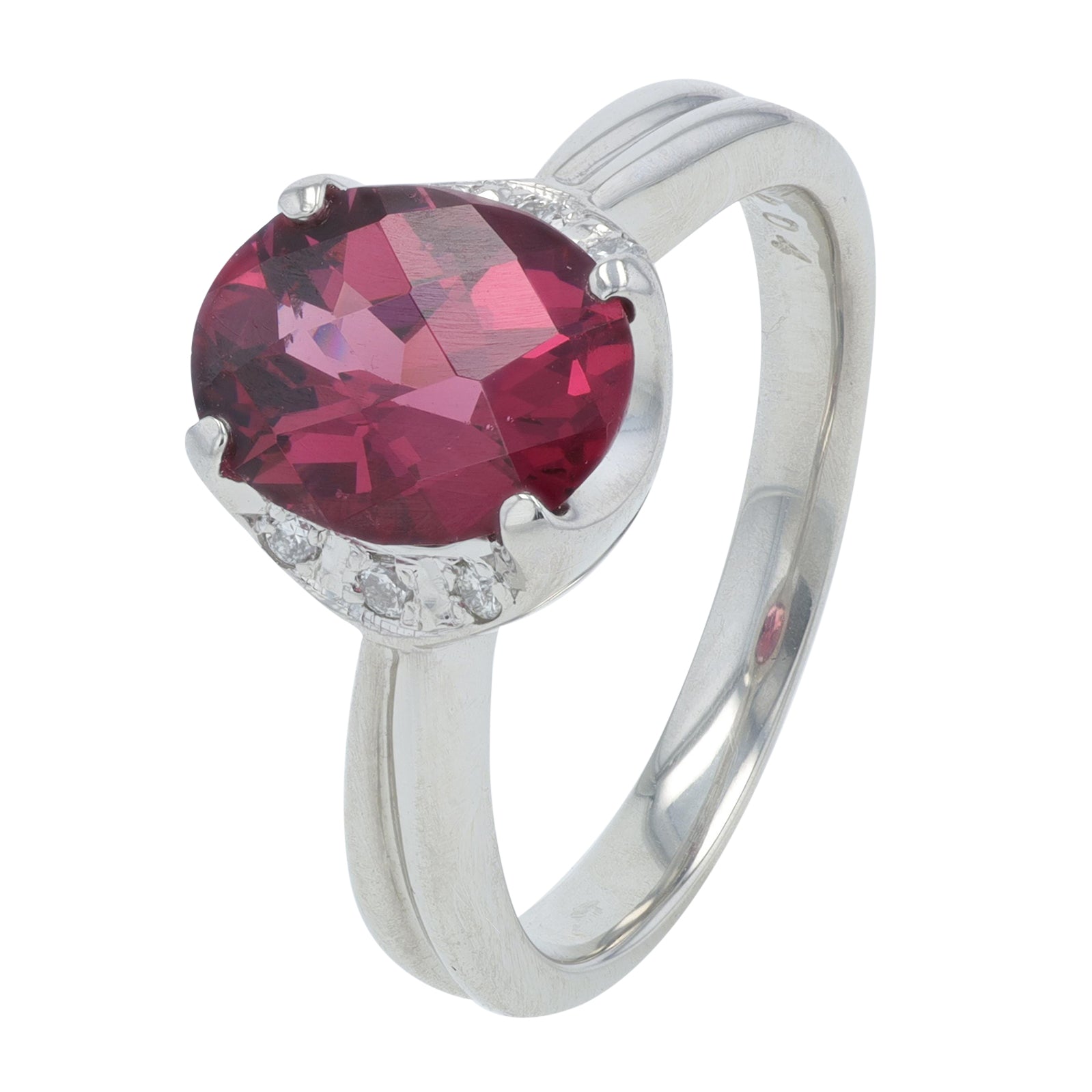 PT900 2.04 CT Garnet Ring