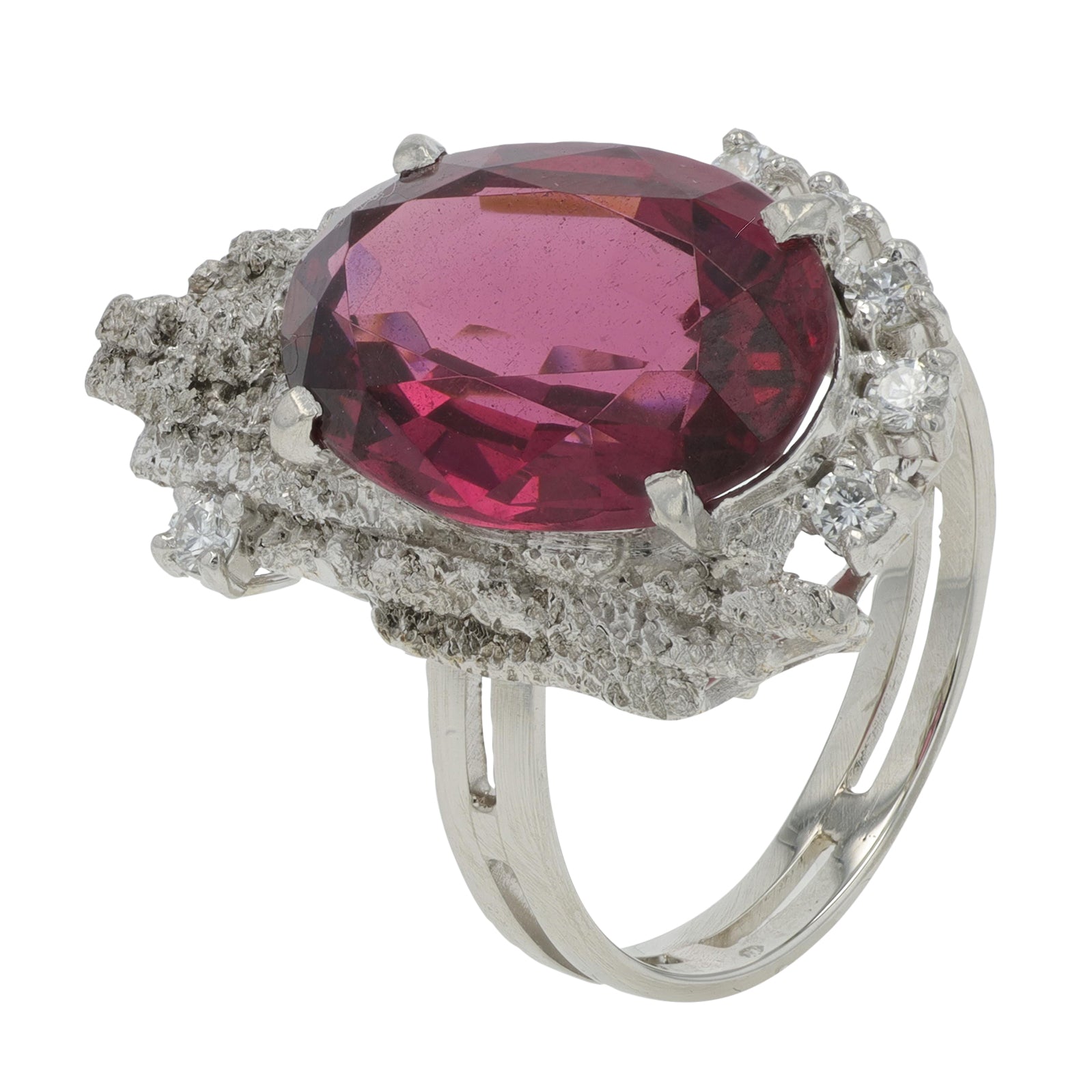 PT900 5.24 CT Garnet Ring