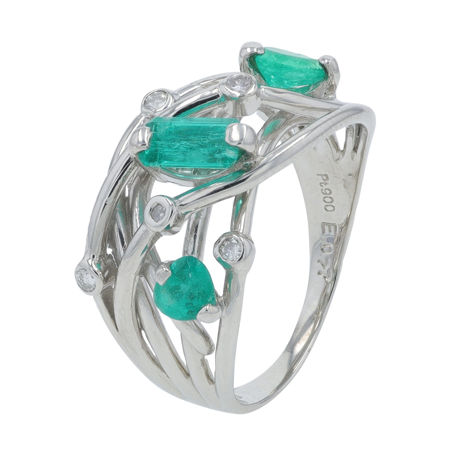 PT900 .77 CT Emerald Ring
