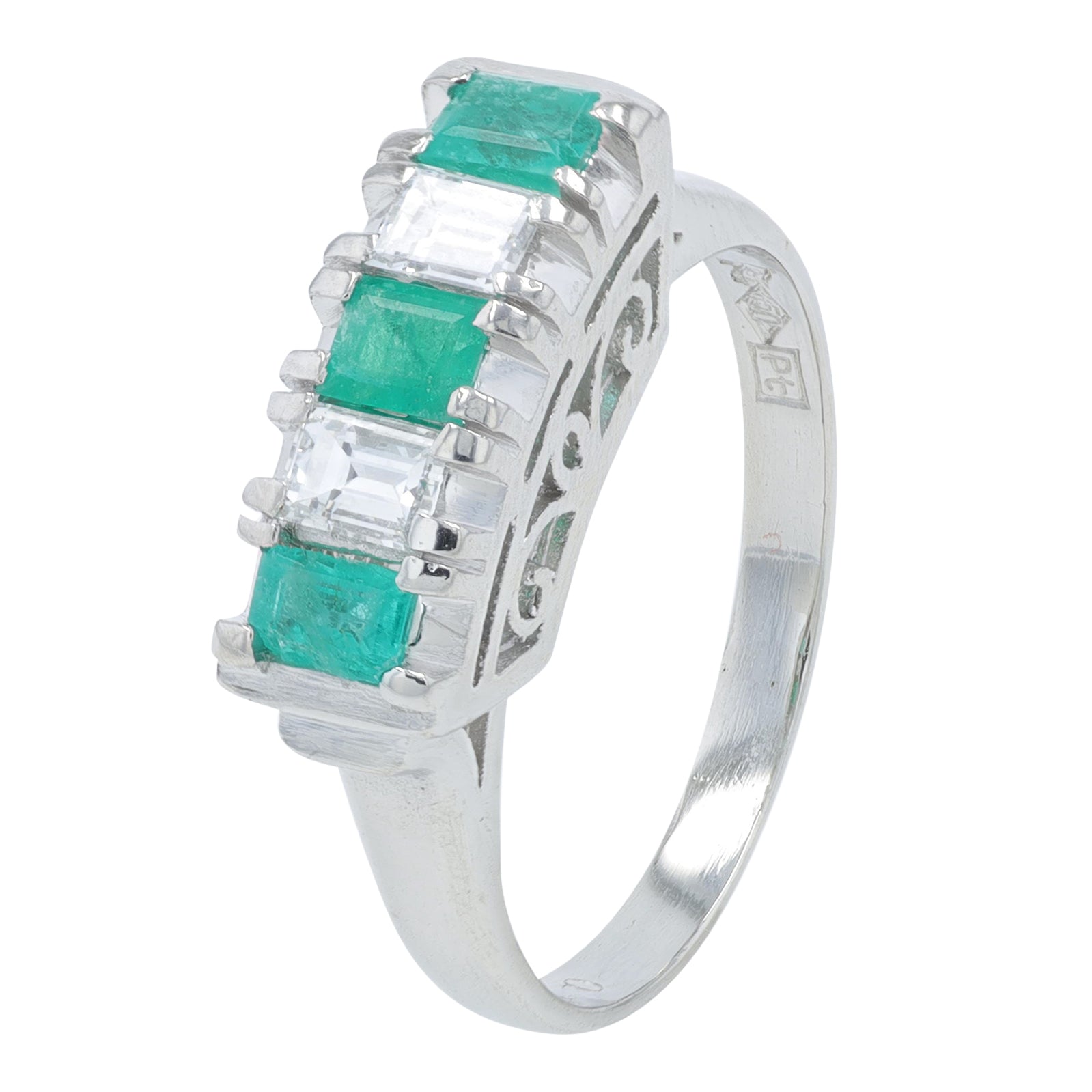 PT850 .37 CT Emerald Ring