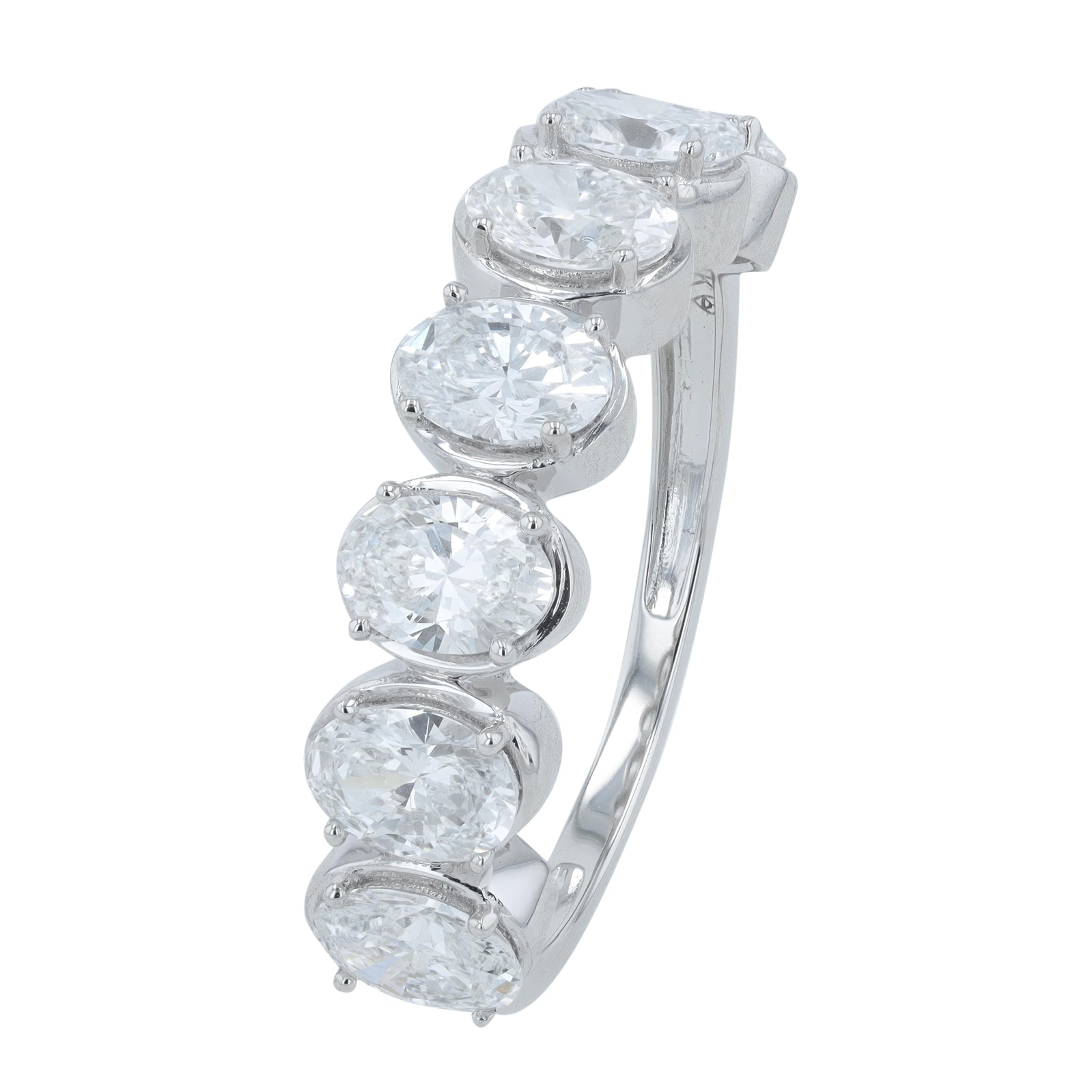 Lab Diamond Oval Band in 14K White Gold (1.75 ct. tw)