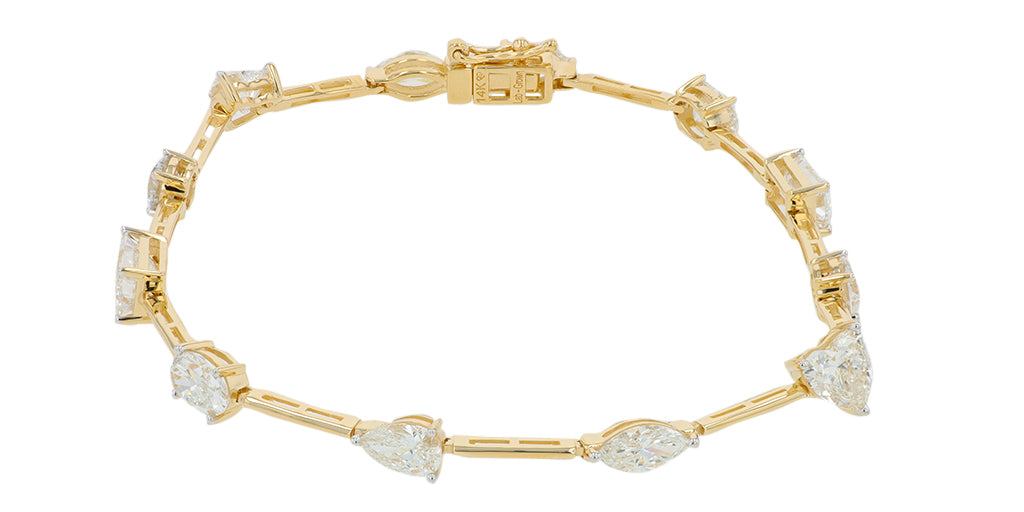 14K 7 CT Lab Grown Diamond Bracelet <p><strong>Lab Grown Diamond</p></strong><p><strong>More Colors Available</p></strong>