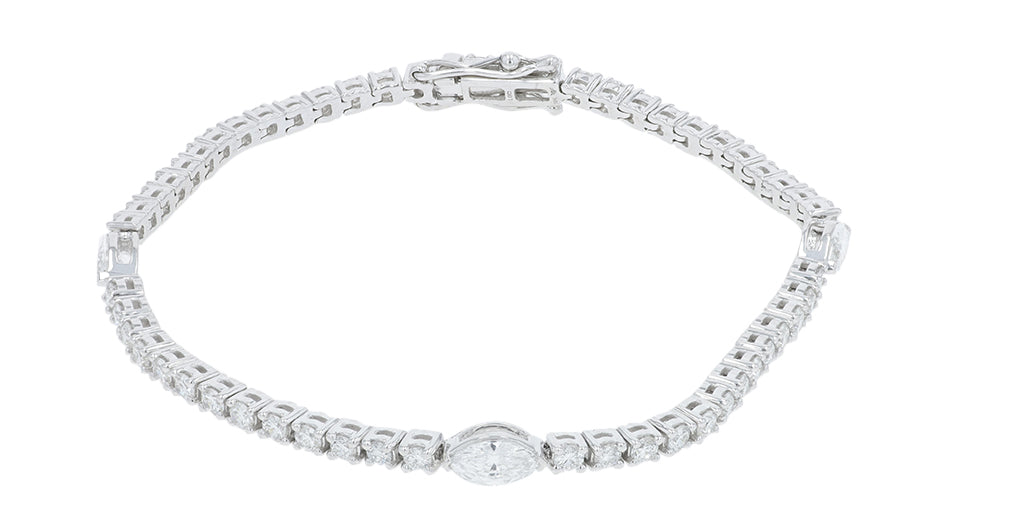 10K WG 3 1/5 CTW Lab Grown Diamond Bracelet<p><strong>Lab Grown Diamond</p></strong>