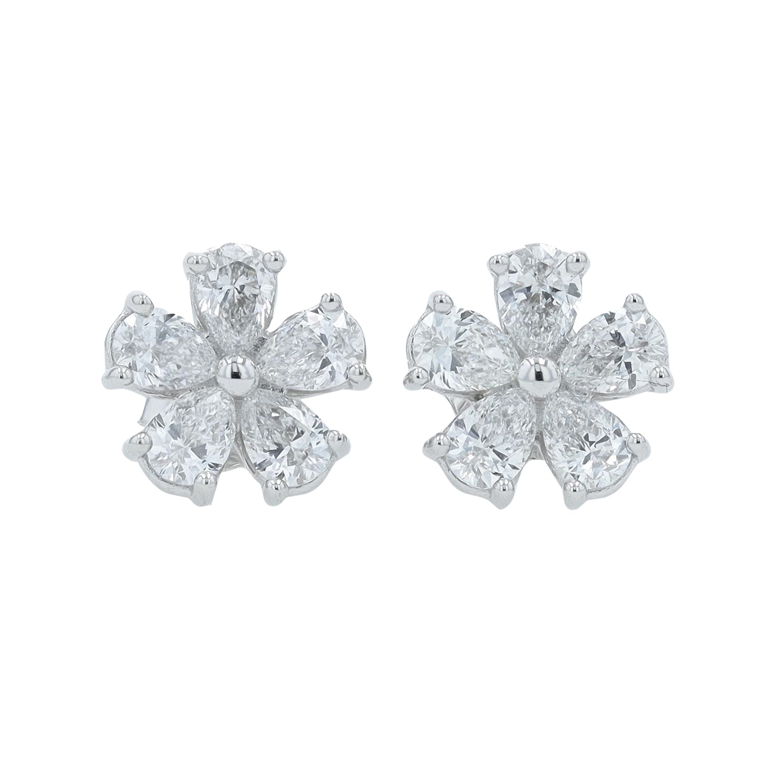 Lab Diamond Flower Studs in 14K Gold (1.50 ct. tw)