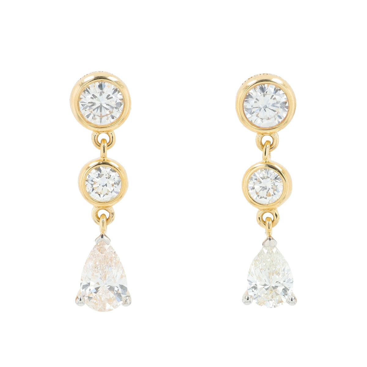 14K 1.25 CT Lab Grown Diamind Dangle Earrings<p><strong>More Colors Available</p></strong><p><strong>Lab Grown Diamond</p></strong>