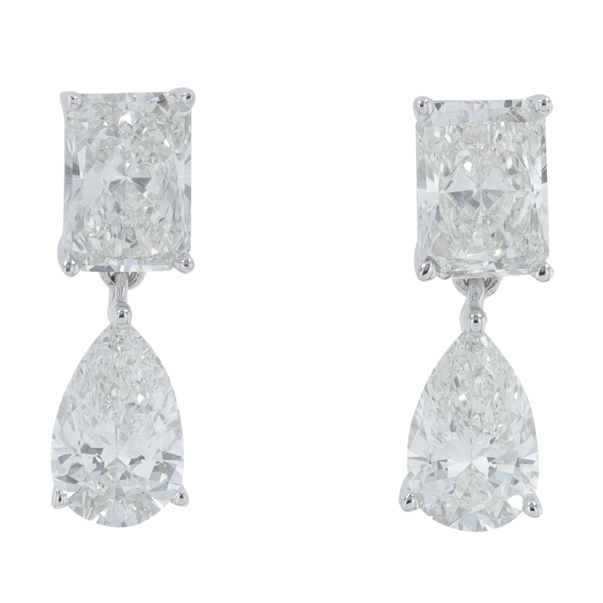 14K 2.50 CT Lab Grown Diamond Earrings<p><strong>More Colors Available</p></strong><p><strong>Lab Grown Diamond</p></strong>