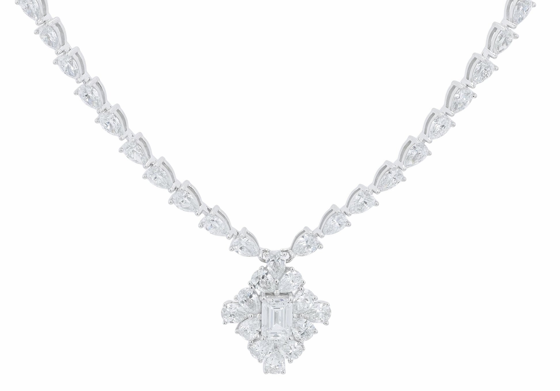 Lab Diamond Necklaces in 14K White Gold (7 ct. tw)