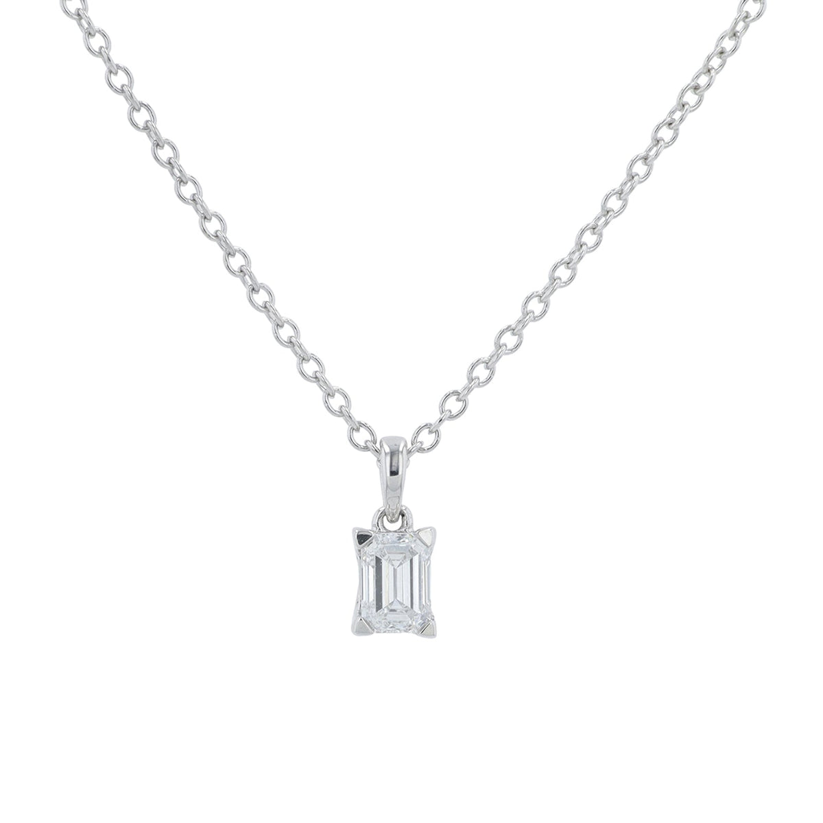 14K .27 CTW Lab Grown Diamond Emerald Pendant<p><strong>Lab Grown Diamond</p></strong><p><strong>More Colors Available</p></strong>