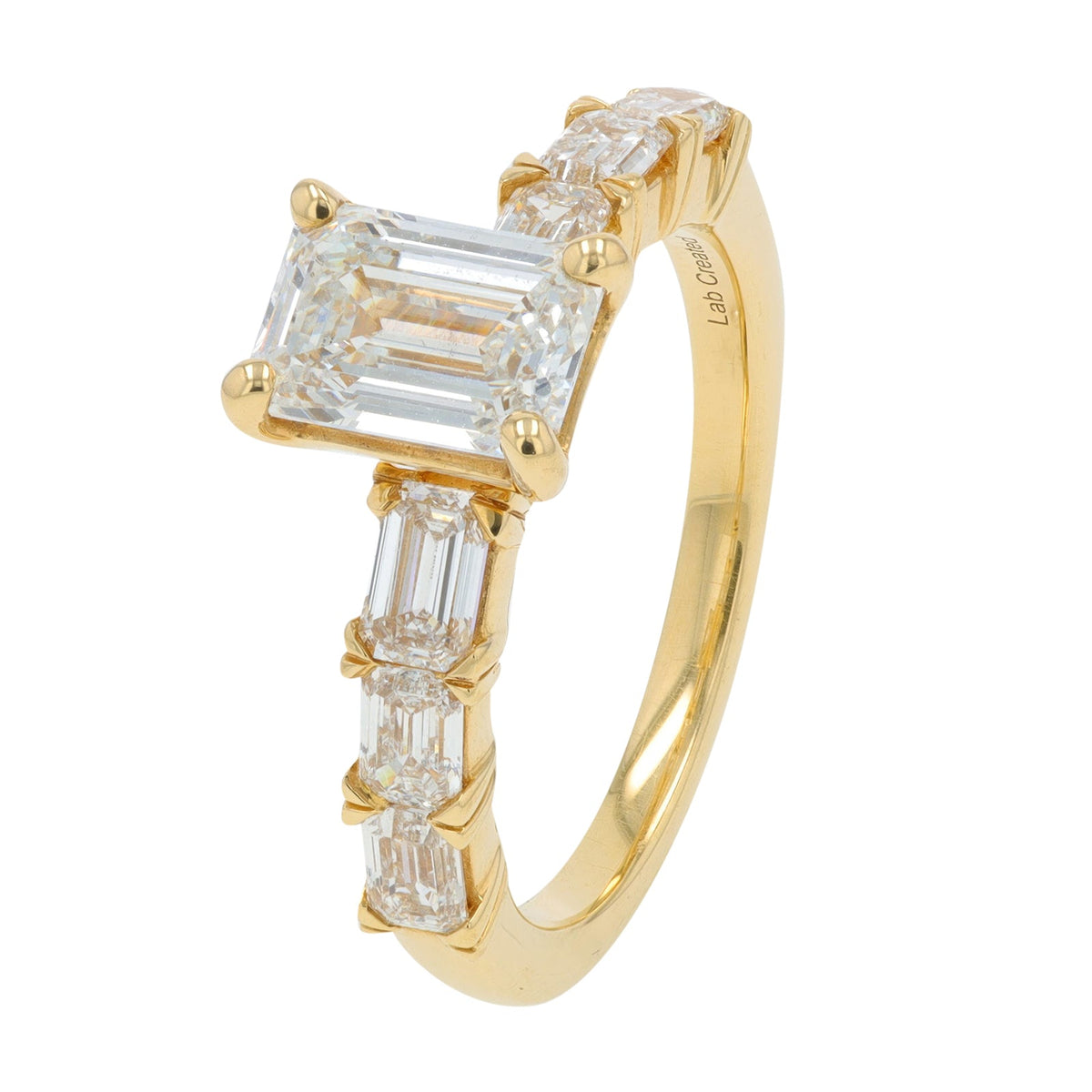 14K 2.50 CT Lab Grown Diamond Engagement Ring<p><strong>More Colors Available</p></strong><p><strong>Lab Grown Diamond</p></strong>
