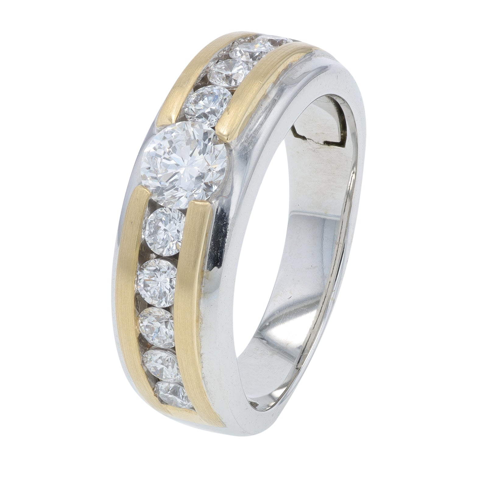 14K TT 1.50 CTW Lab Grown Diamond Gents Wedding Band<p><strong>Lab Grown Diamond</p></strong>