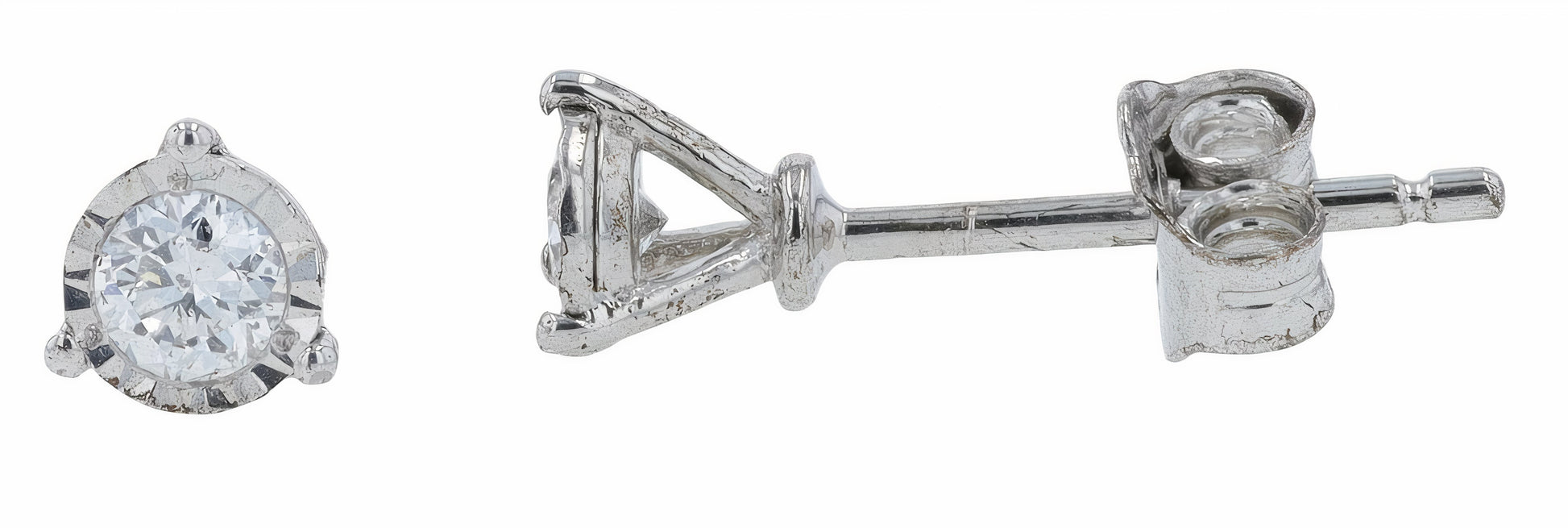 Lab Diamond Studs in Sterling Silver (0.25 ct. tw)
