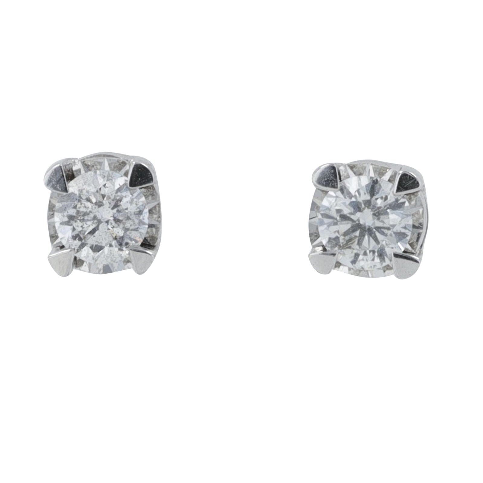 14K WG .10 CT Diamond Studs